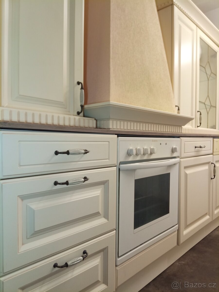 Kuchyňská linka Nobilia - Provance - 3