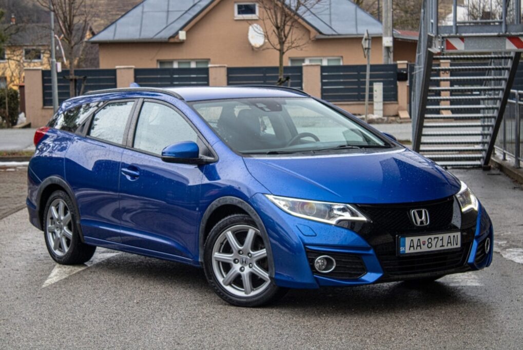 Honda Civic Tourer 1.8 i-VTEC Comfort - 3