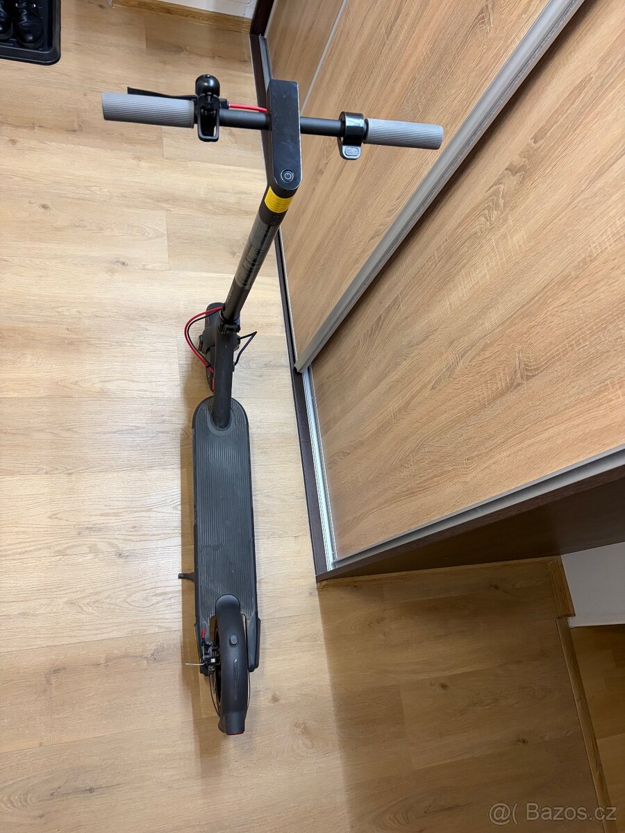 Xiaomi Electric Scooter 4 Pro - 3