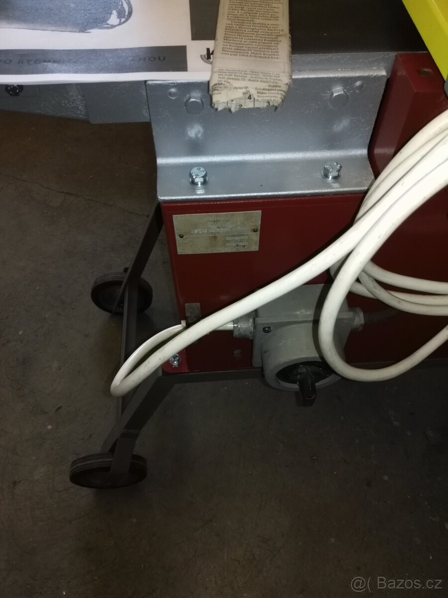 Prodám hoblovku s vrchním protahem KDR MS 200 - 3
