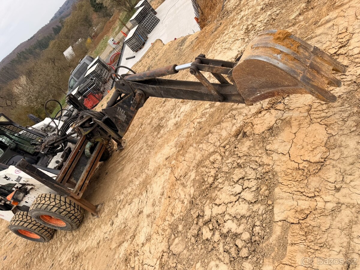 Podkop Bobcat - 3