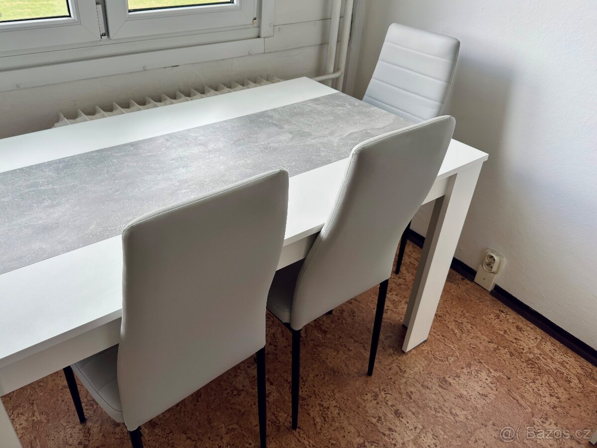 Moderní jídelní set - stůl + 4 židle - 3