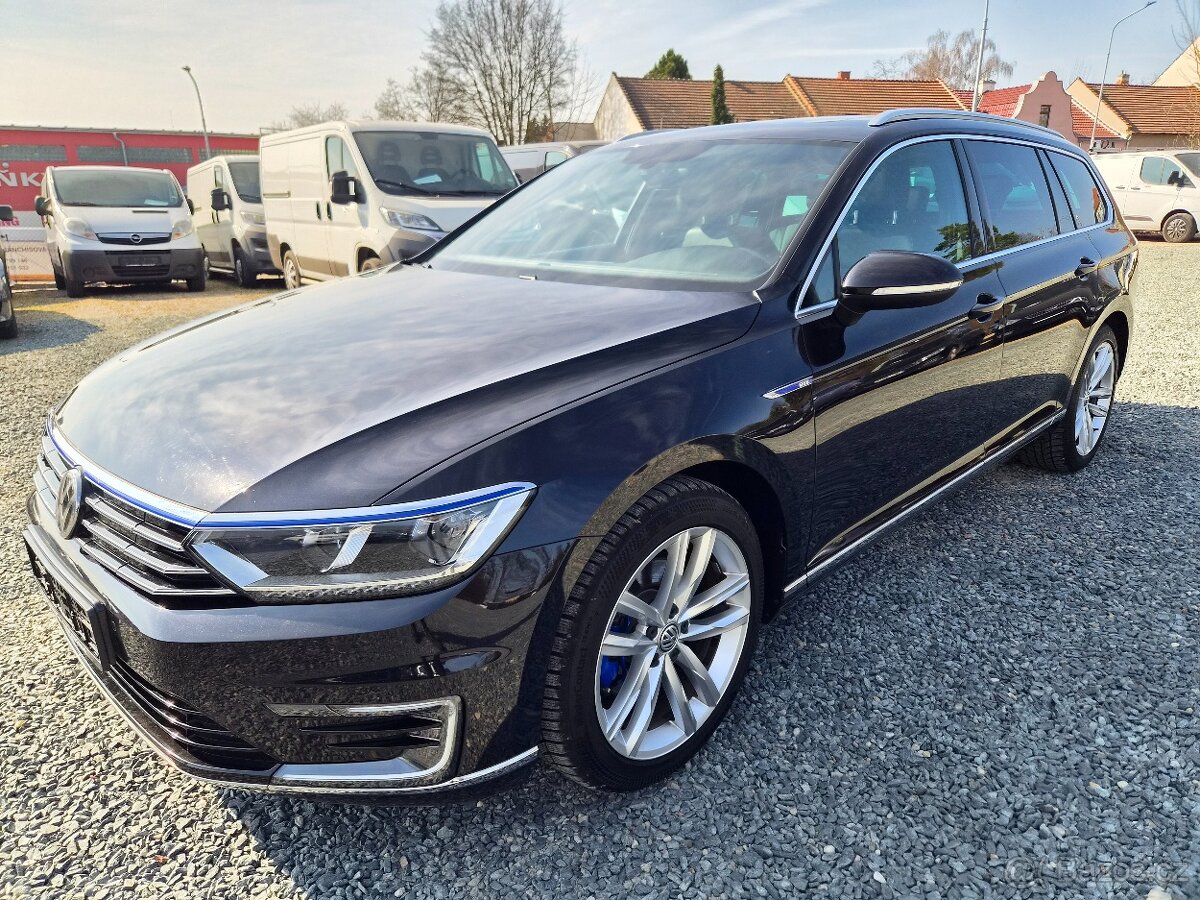 VW PASSAT VARIANT GTE 1.4 TSI 12/2016 210TKM PANORAMA - 3