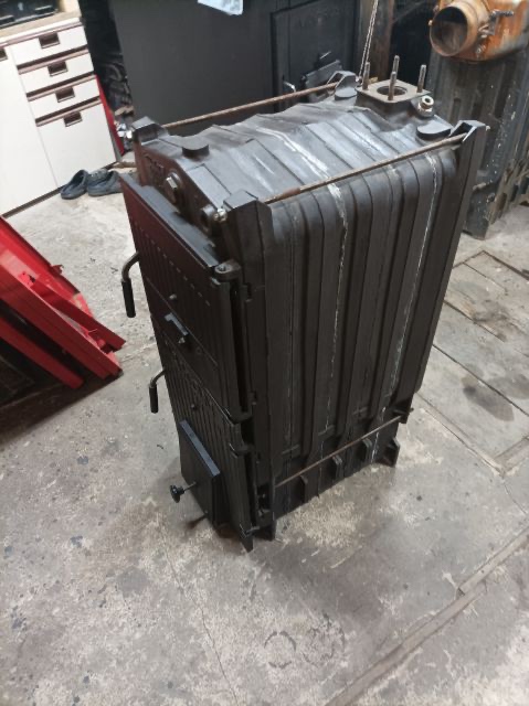 Podám kotel Dakon FB - 3