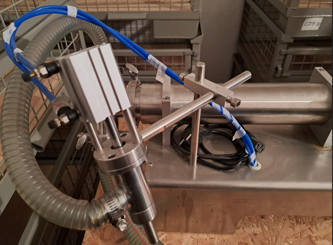 Pneumatická horizontální plnička - 3