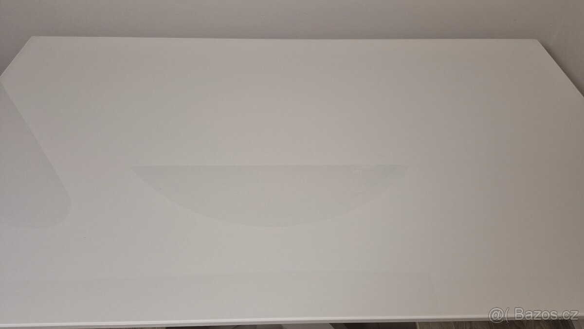 Prodám jídelní set, stůl 160 cm + 4 židle - 3