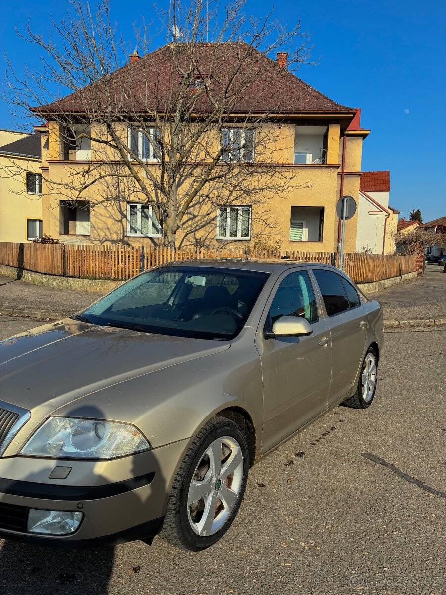 ŠKODA OCTAVIA 2 2.0TDI - 3
