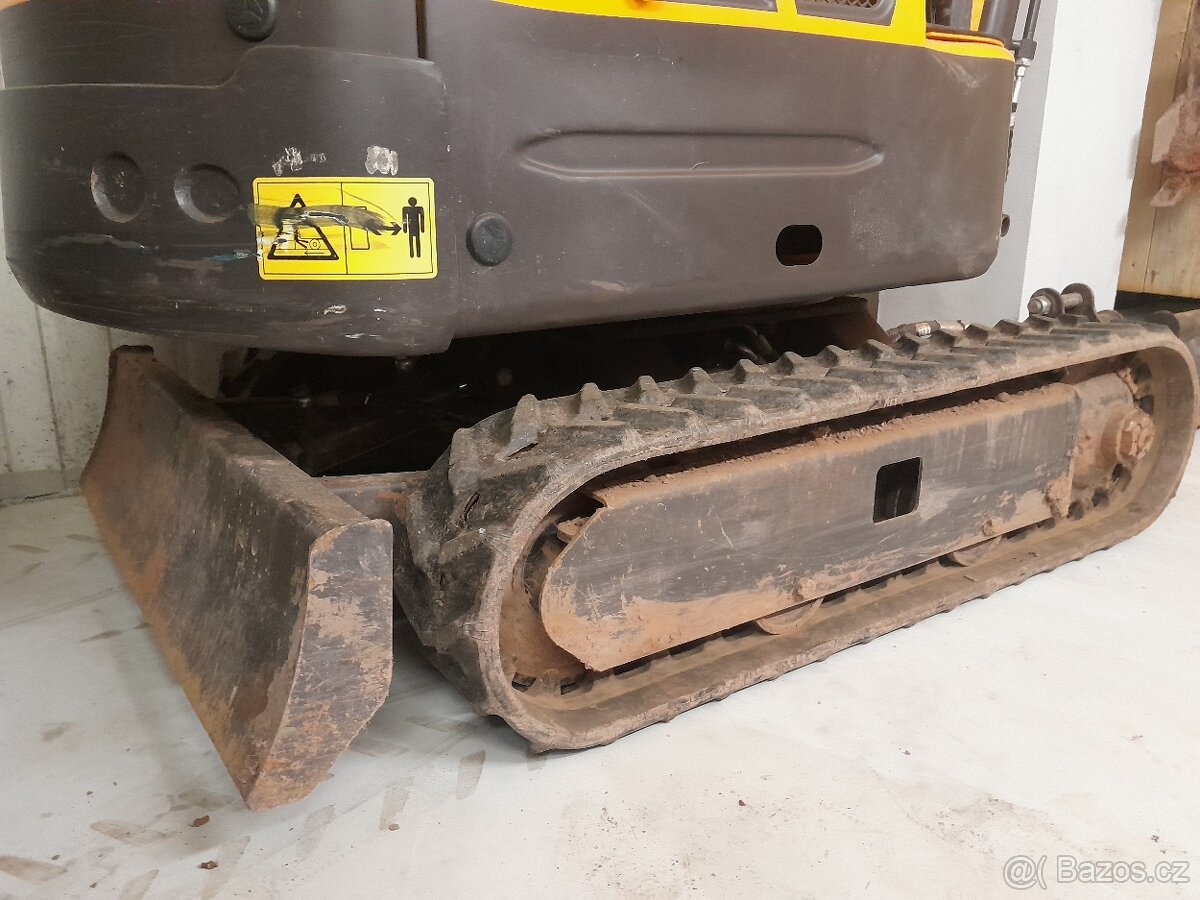 Minibagr Rypex XN08 - 3