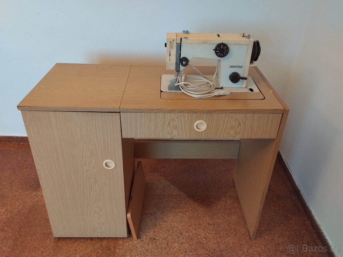 Prodám elektrický šicí stroj Veritas - 3