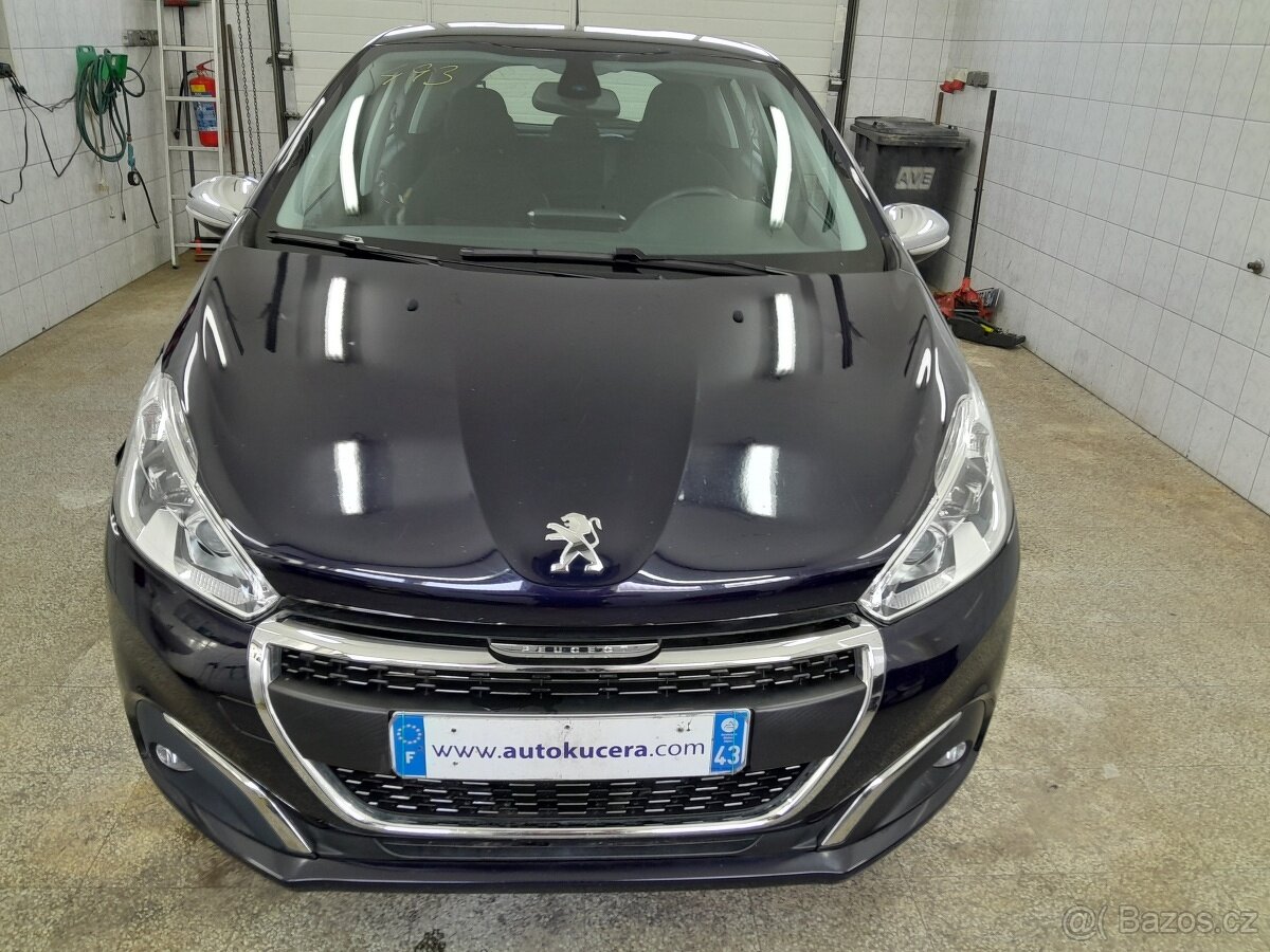 Peugeot 208 1,2 PURETECH - 3