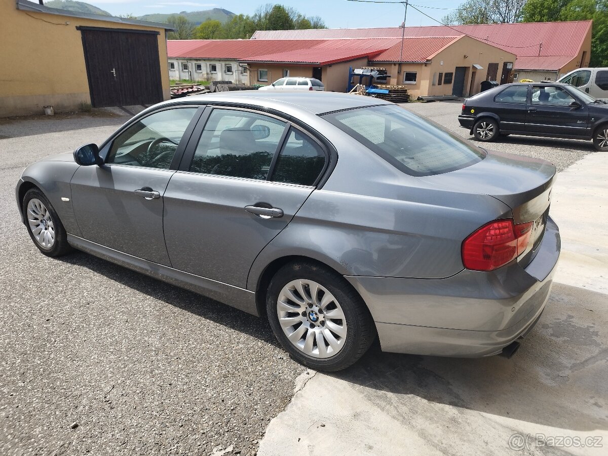 BMW E90 2.0D lci Facelift 2009 - 3
