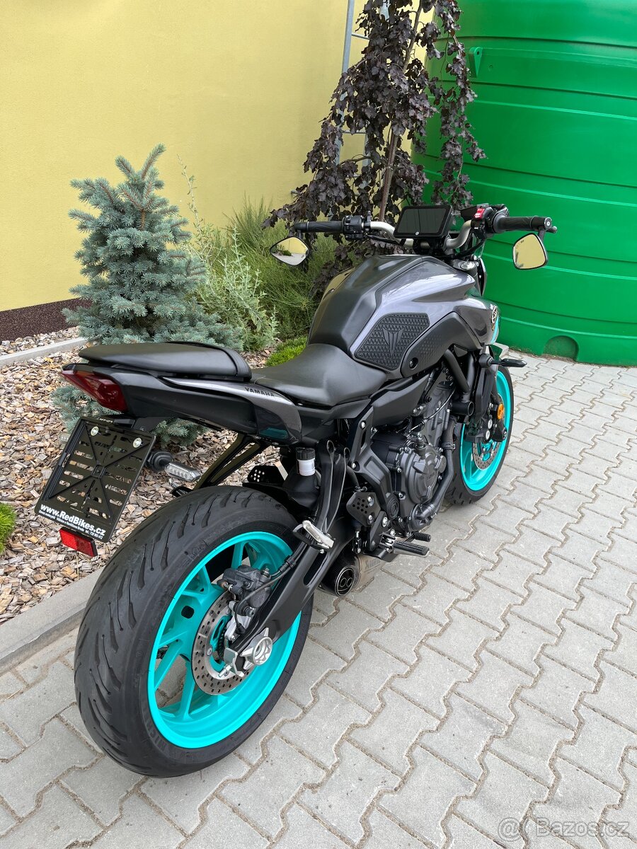 Yamaha MT-07 AKRAPOVIC - 3