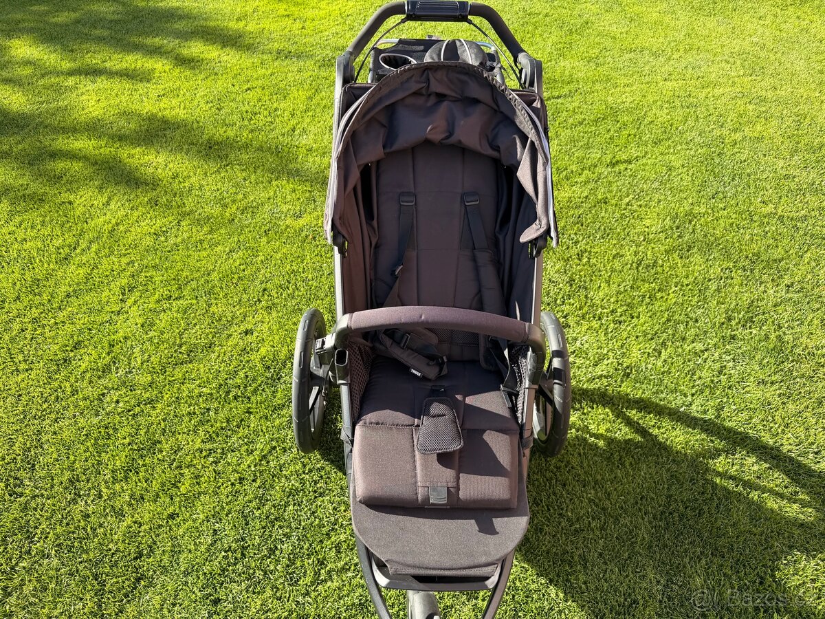 Thule Urban Glide 2 s příslušenstvím - 3