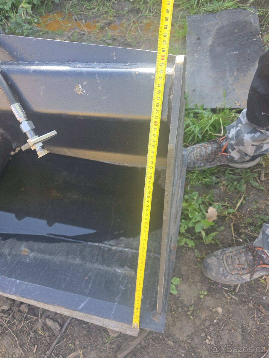 Hydraulická svahovka 140cm na stroje jcb - 3