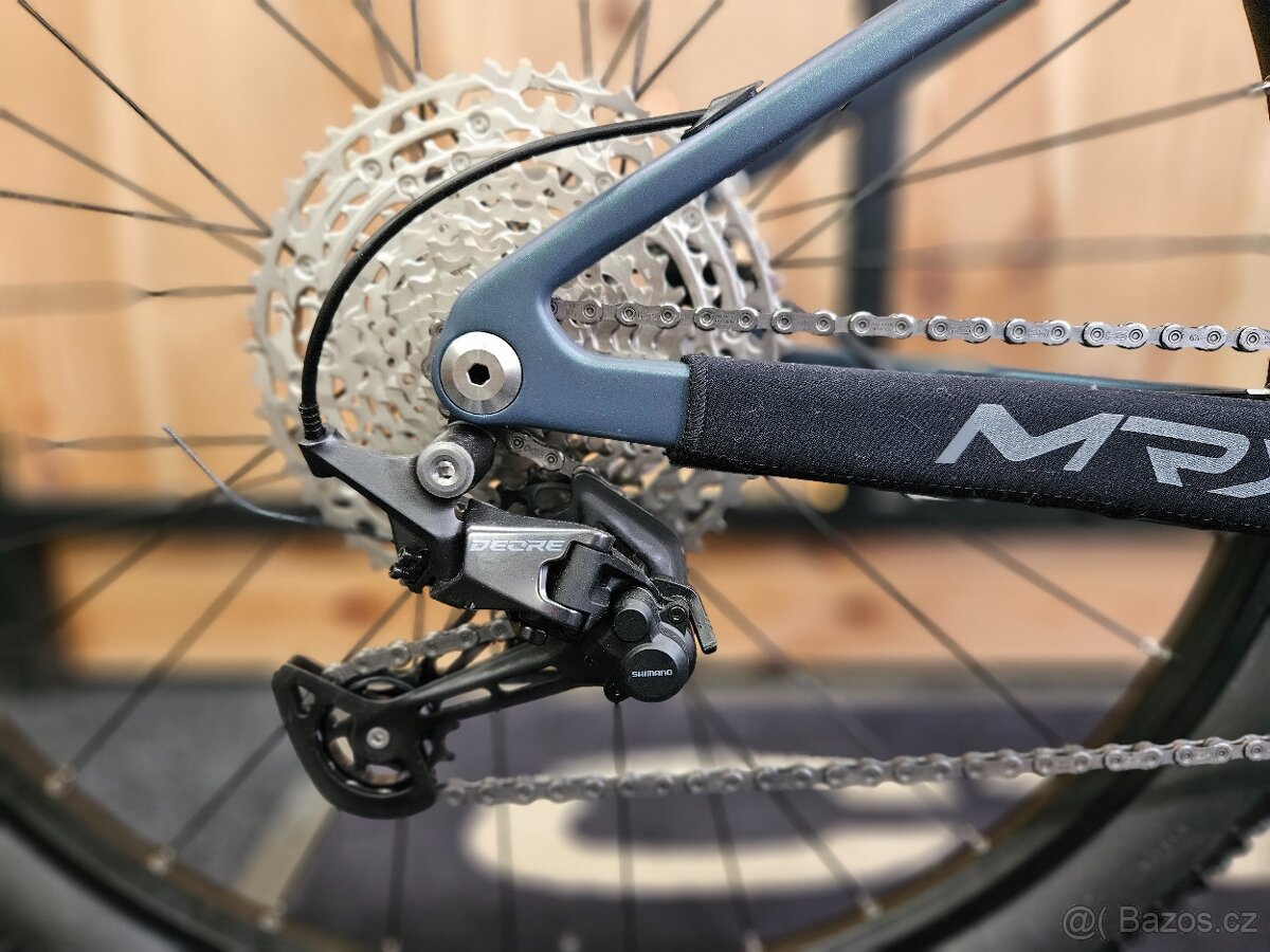 NOVÉ KARBONOVÉ HORSKÉ KOLO MRX - 3