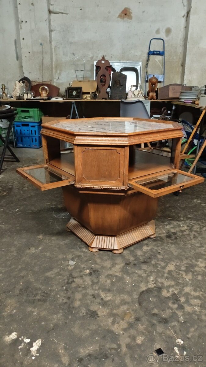 Konferenční stolek - 3