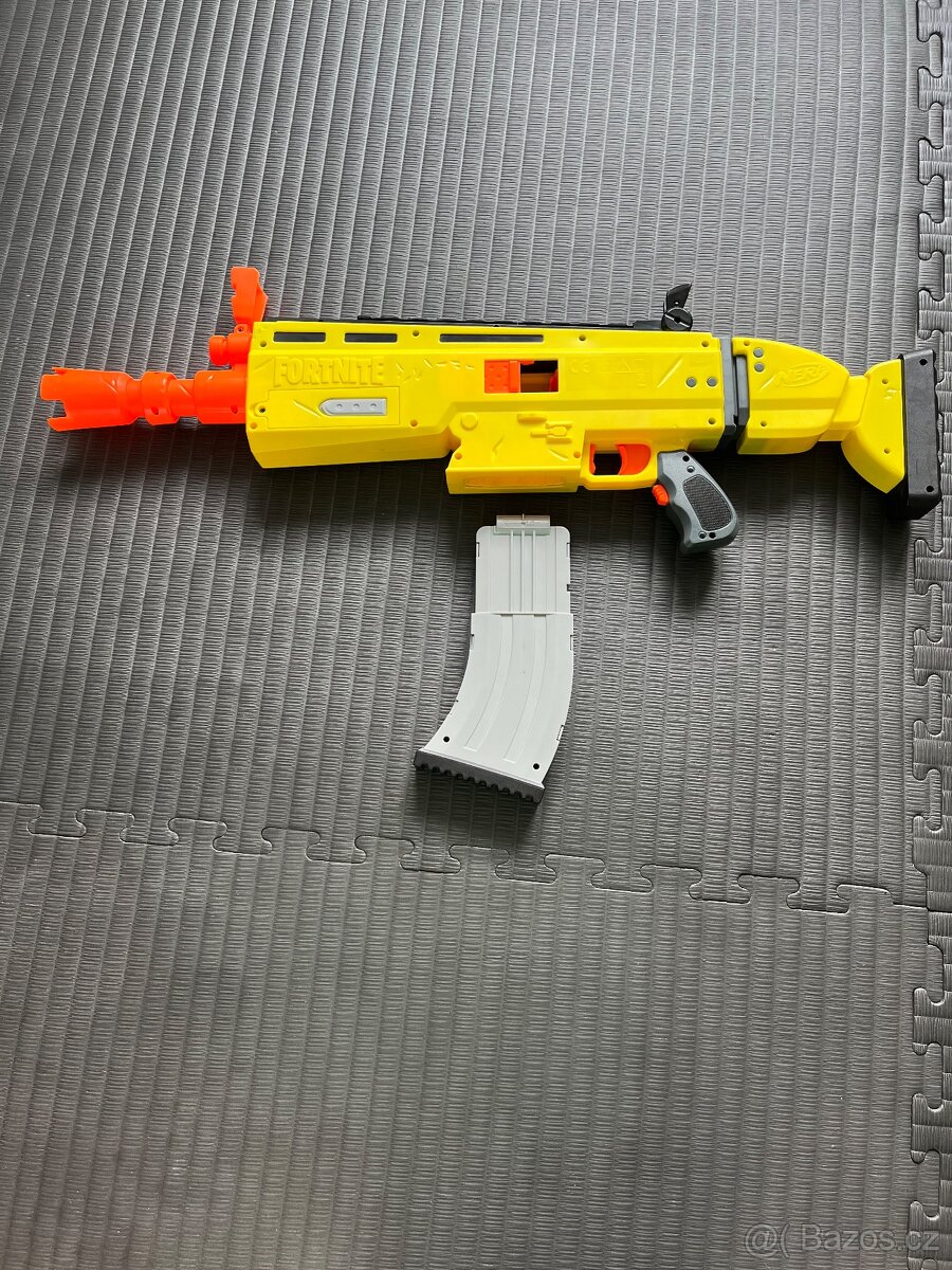 Fortnite nerf Scar - 3