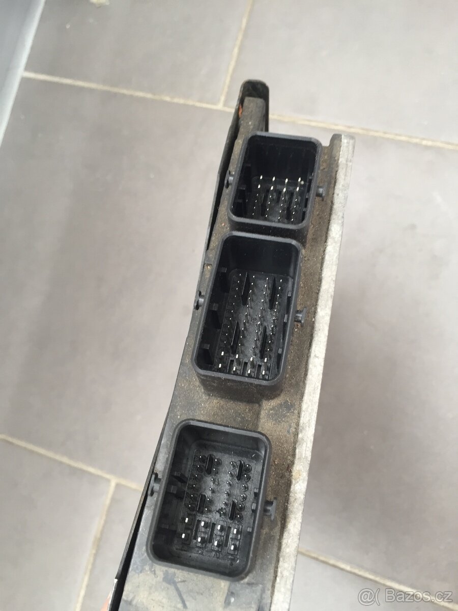 Řídicí jednotka motoru Citroen C3 - 3