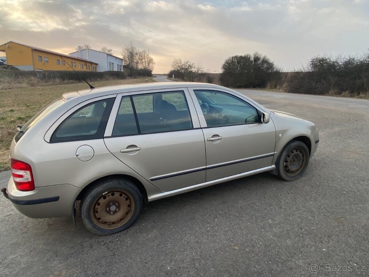 Skoda fabia 1.2 htp - 3