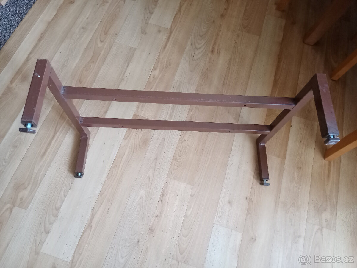 Stojan, podstavec - 3