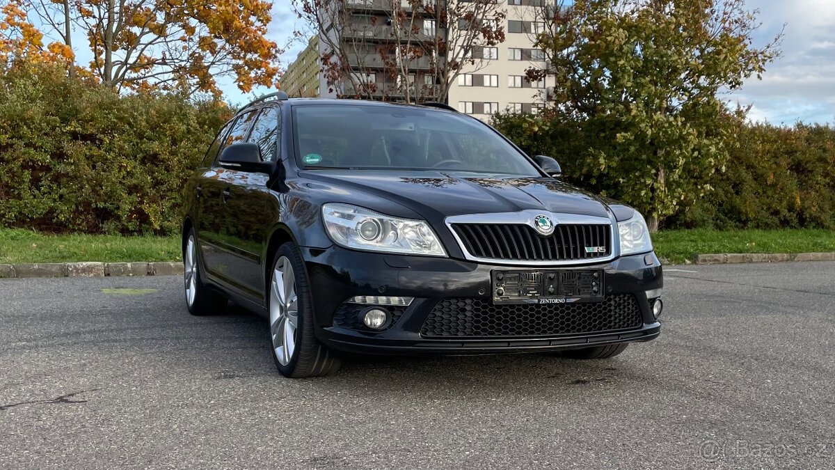 ŠKODA OCTAVIA 2.0TDI RS 125kW DSG COLUMBUS - 3