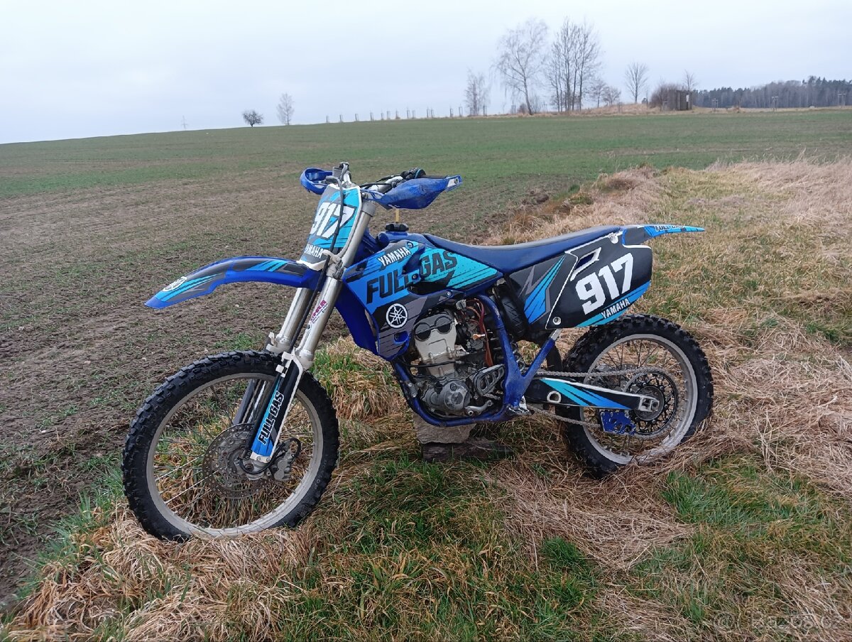 Dobrý den chtěl bych prodat motorku Yamaha 250 - 3