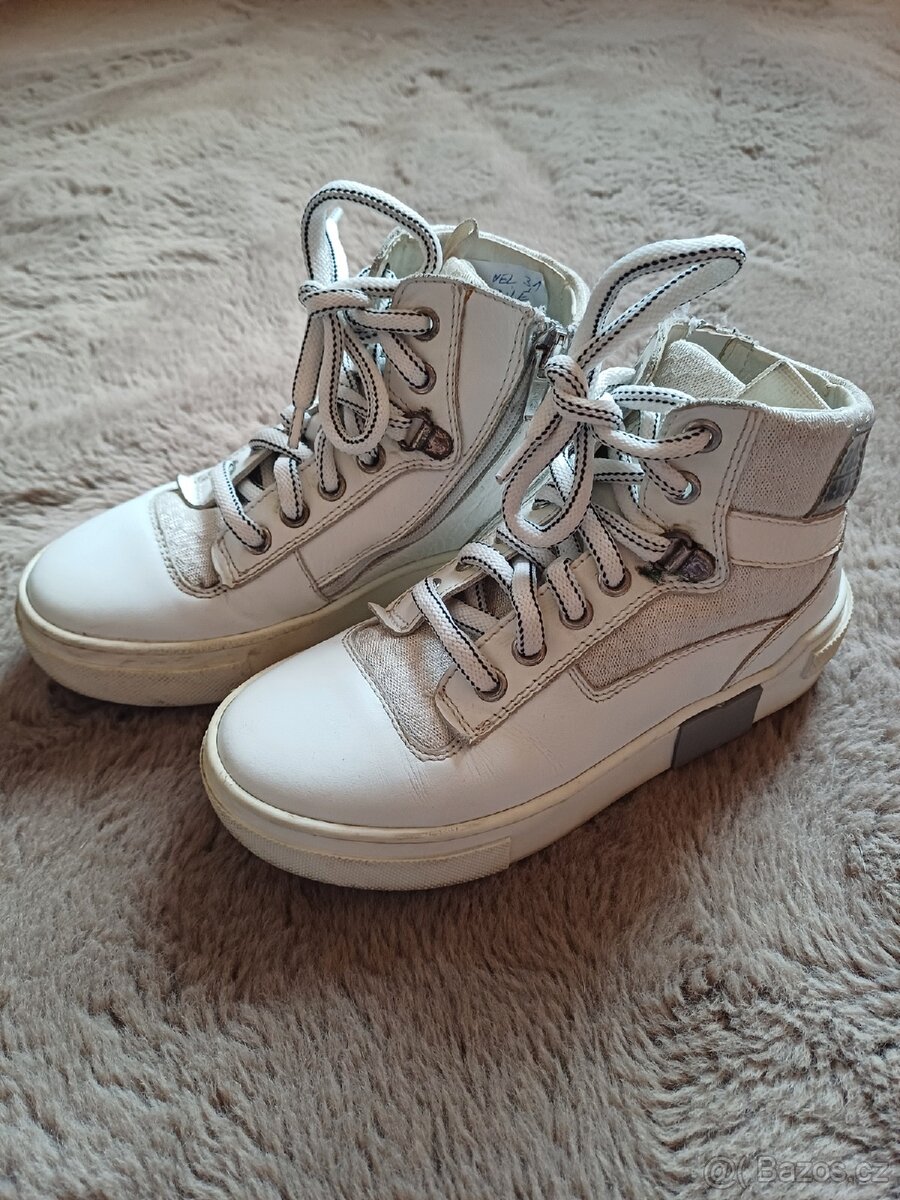 Dívčí kotníkové celoroční kožené boty tenisky vel.31 - 3