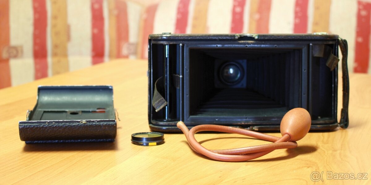 Kodak No. Folding Pocket B-4 - 3