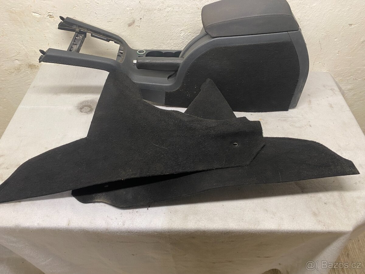 ŠKODA OCTAVIA 2 2004-2013 - LOKETNÍ OPĚRKA KOMPLETNÍ SADA - 3