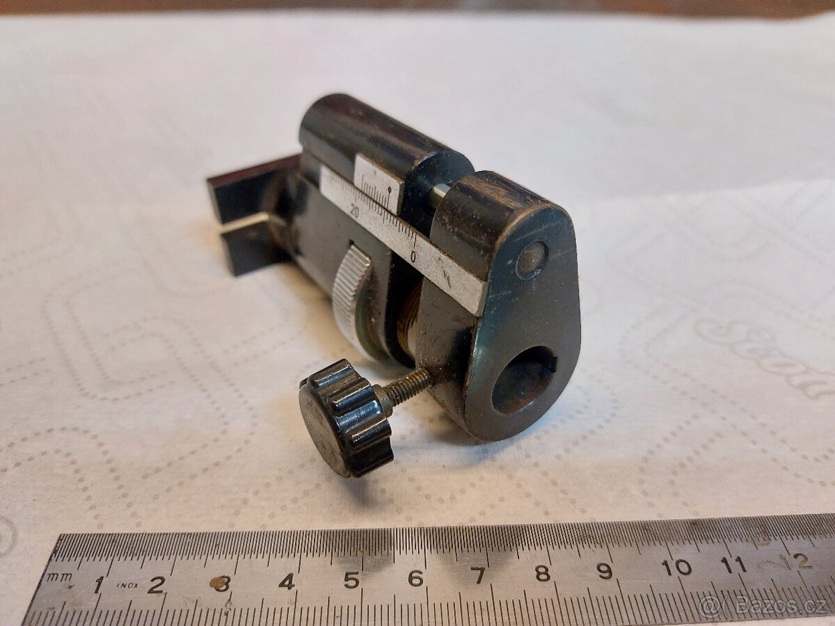 Příslušenství k obráběcímu stroji - 3