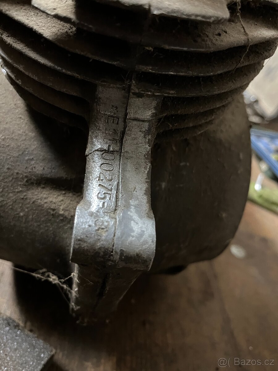 polo-motor JAWA 250/11 pérák - 3