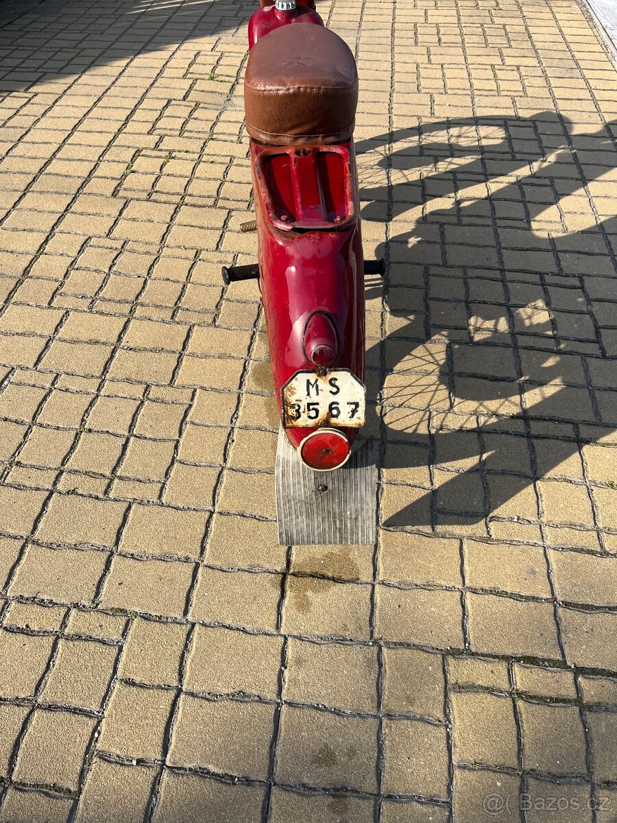 Jawa 555 - 3