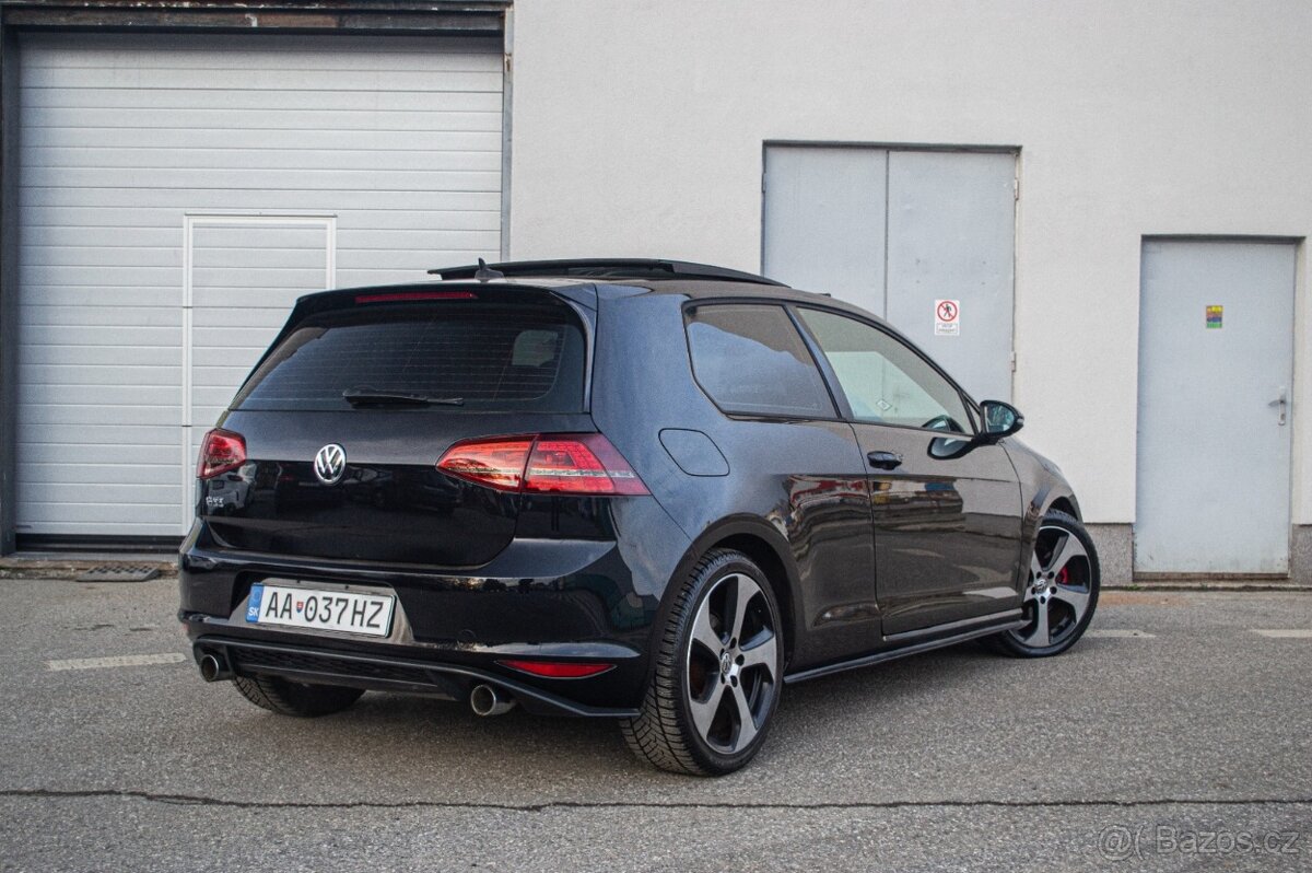 Volkswagen Golf GTI VII ( 7 ) - 3