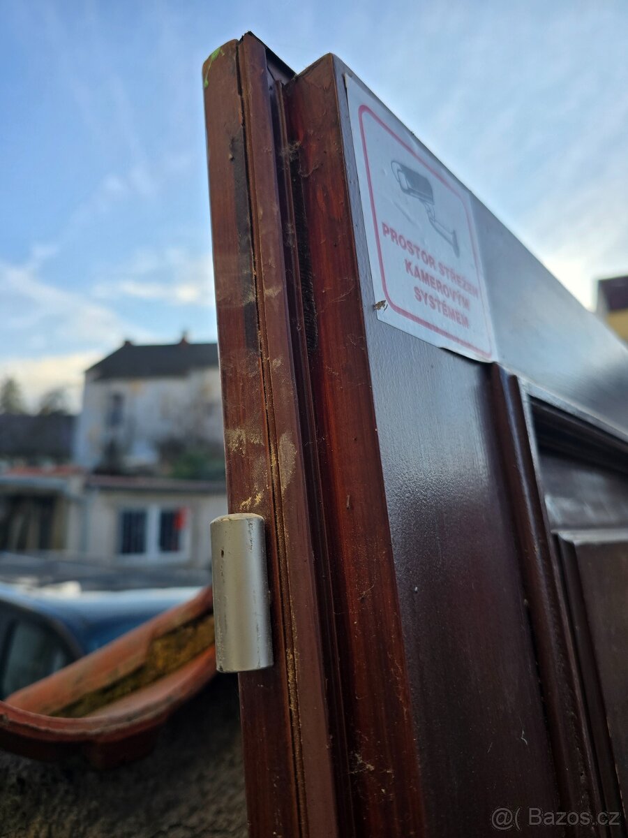 Vchodové dveře dřevěné - dvoukřídlé - 3