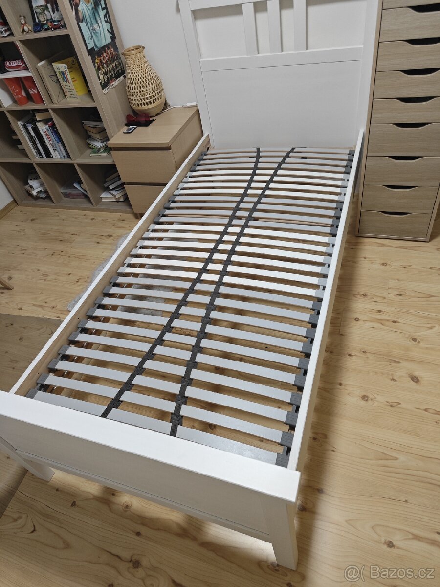Postel ikea HEMNES 90x200 - 3