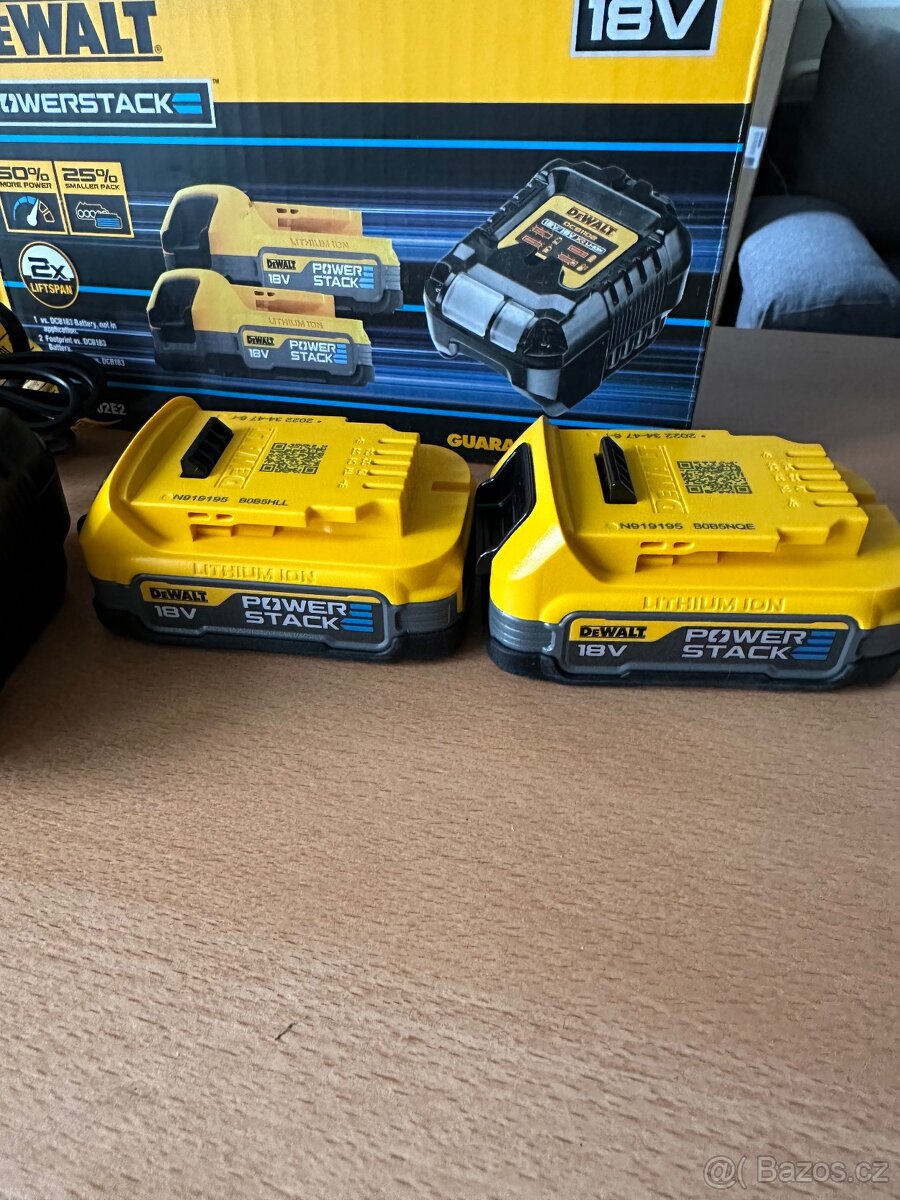 Dewalt aku baterie - 3