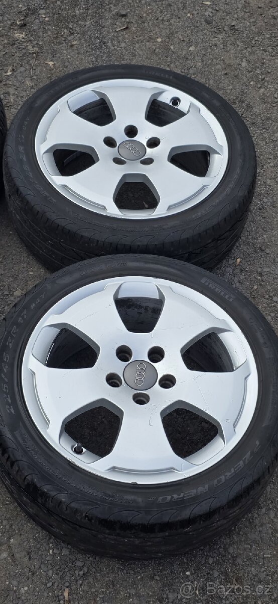 Originál alu audi 17" - 3