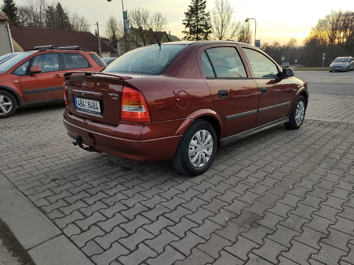 Opel Astra 1.4 (nemá STK) - 3