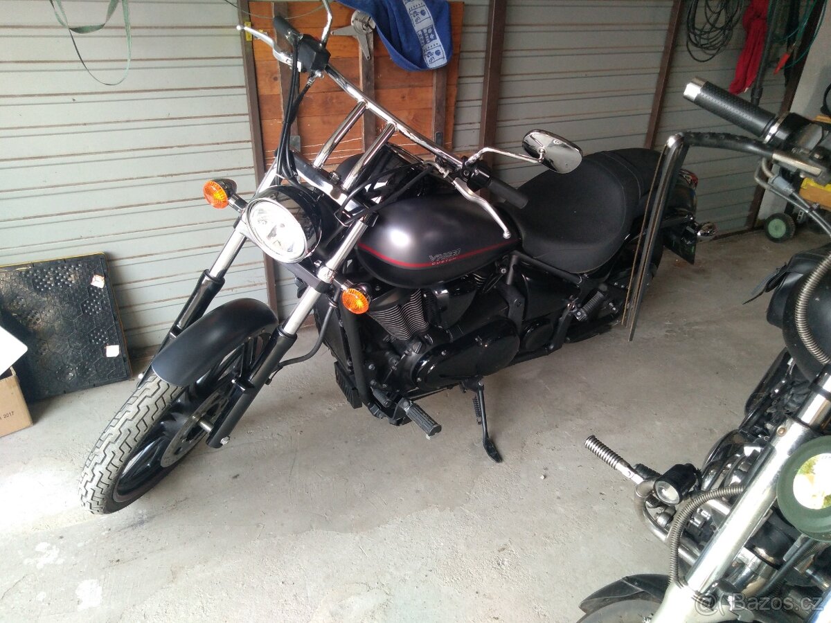 Kawasaki vn 900 custom - 3