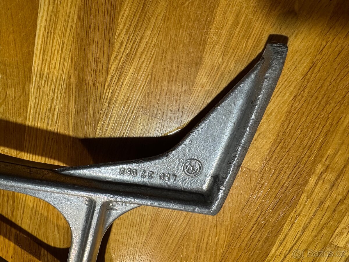 Jawa 250 kývačka kolena a stojan - 3