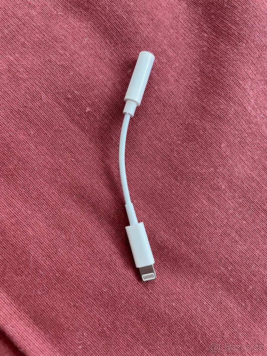 iPhone adaptér kabel Lightning na 3,5 jack AUXLIGHT - 3
