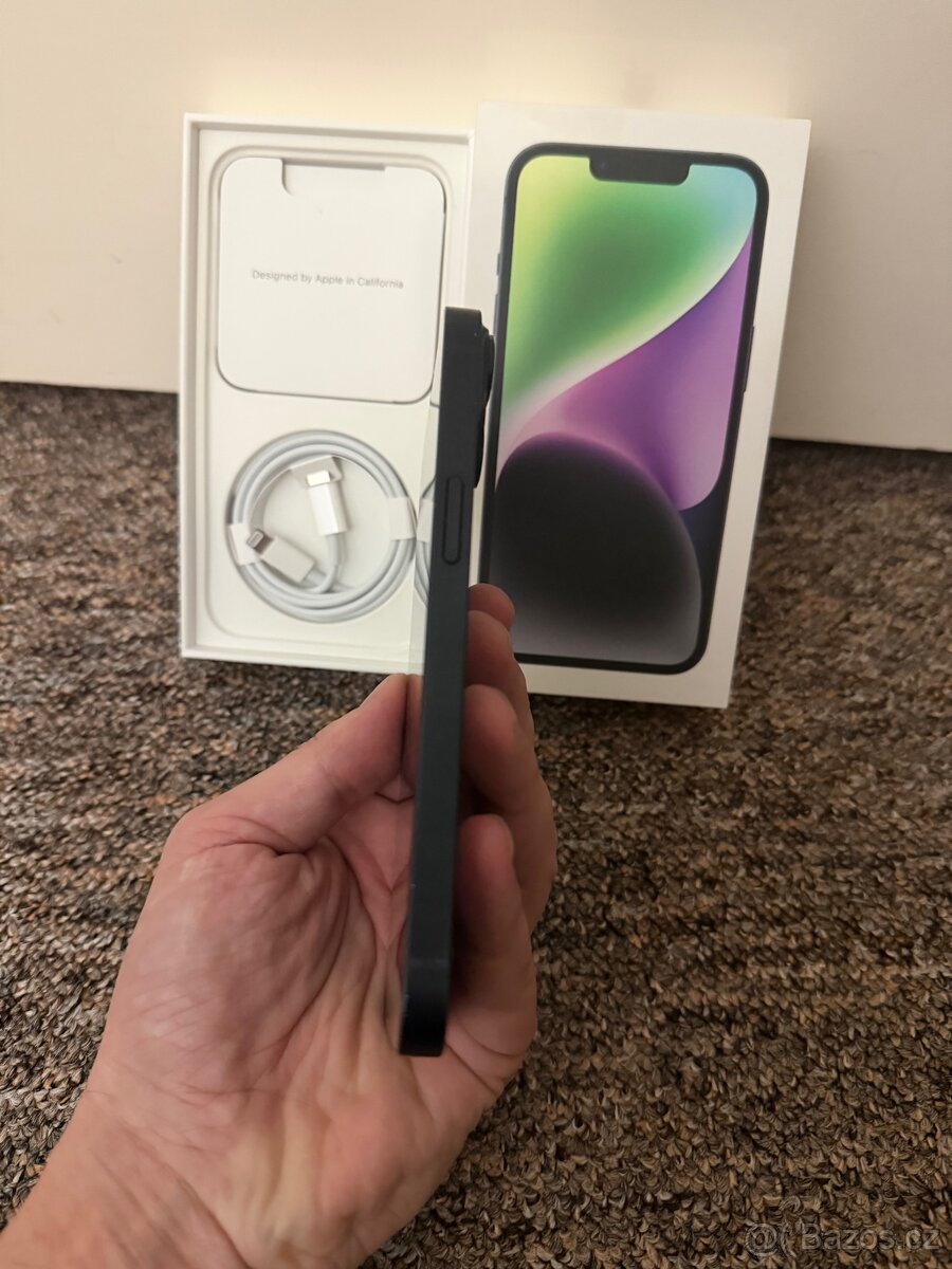 Apple iPhone 14 128gb Midnight. 89% kondice baterie. - 3