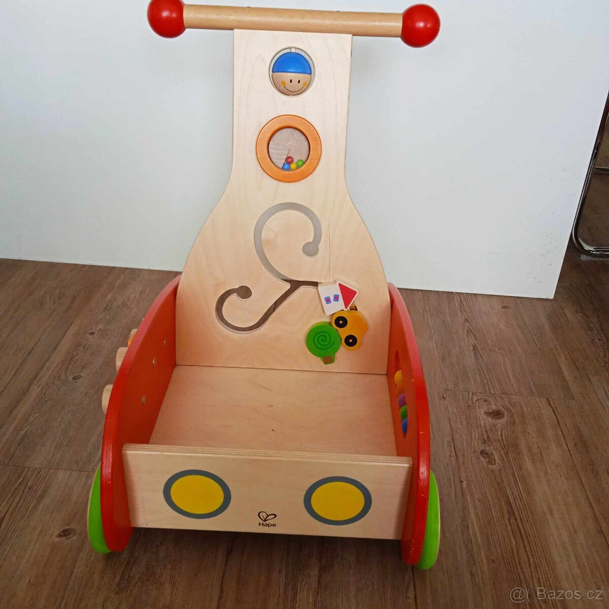 Dětské dřevěné chodítko - 3