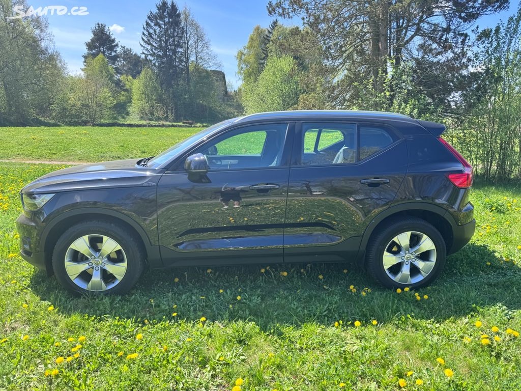 VOLVO XC 40 1.5 T2 MOMENTUM PRO, ODPOČET DPH - 3