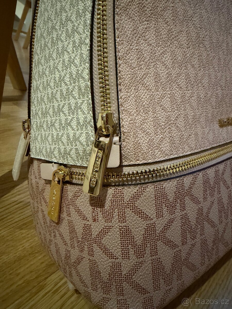 Nový batoh Michael Kors - 3