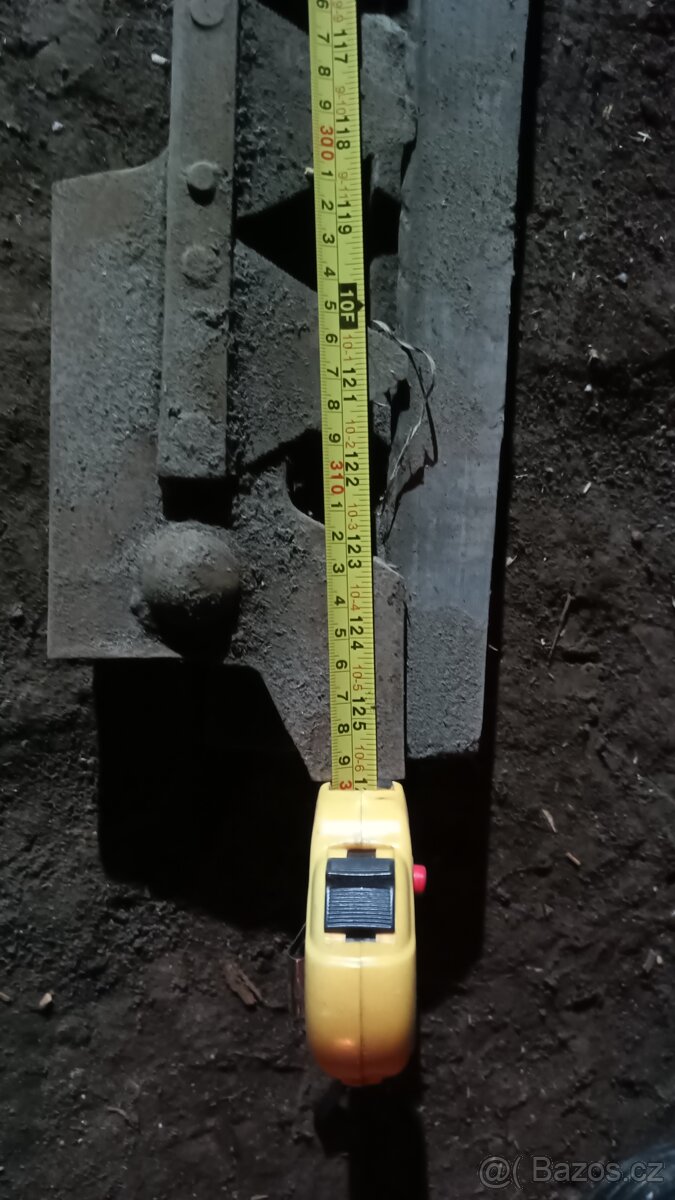 Prodám lištu do sekačky nebo kombajnu - 3