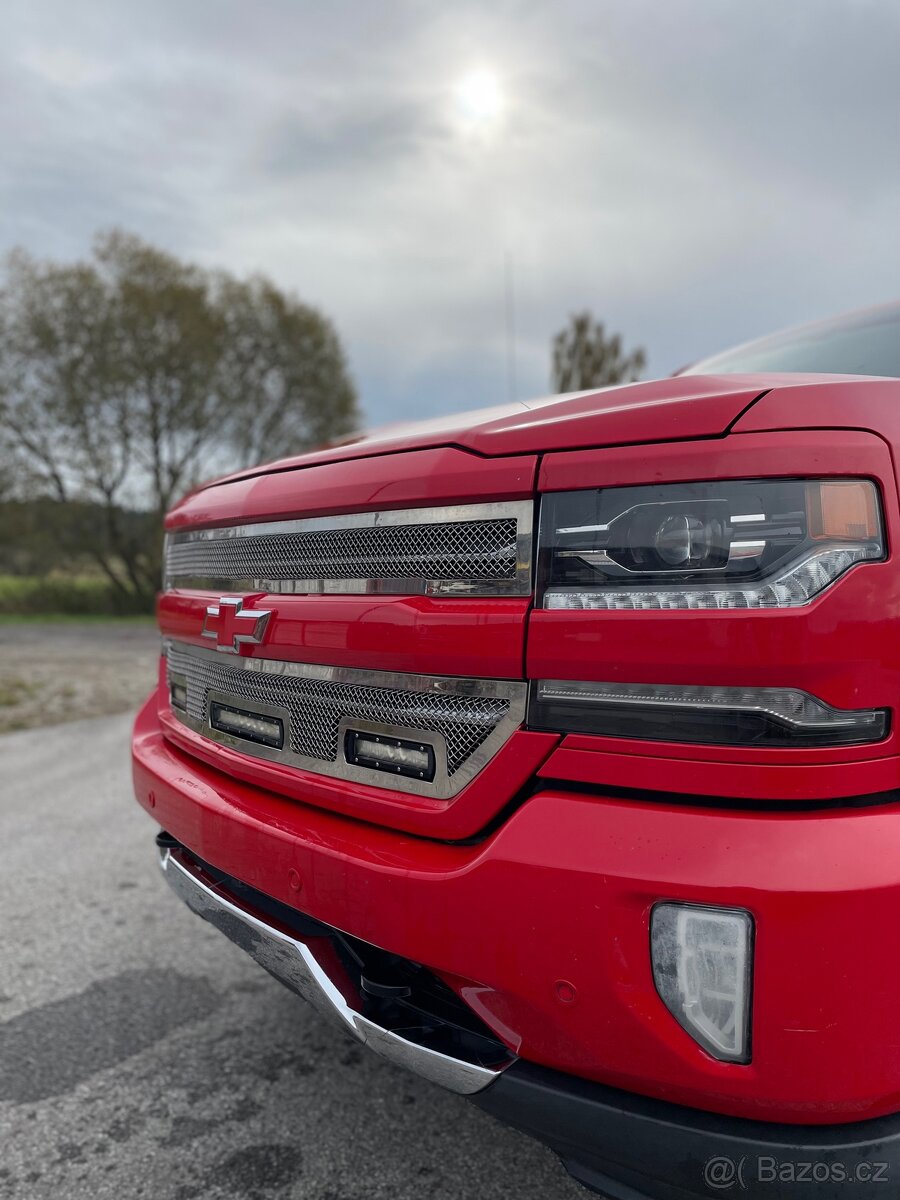CHEVROLET SILVERADO CREW CAB - 2017 - 4x4 - 5.3 VORTEC - 3