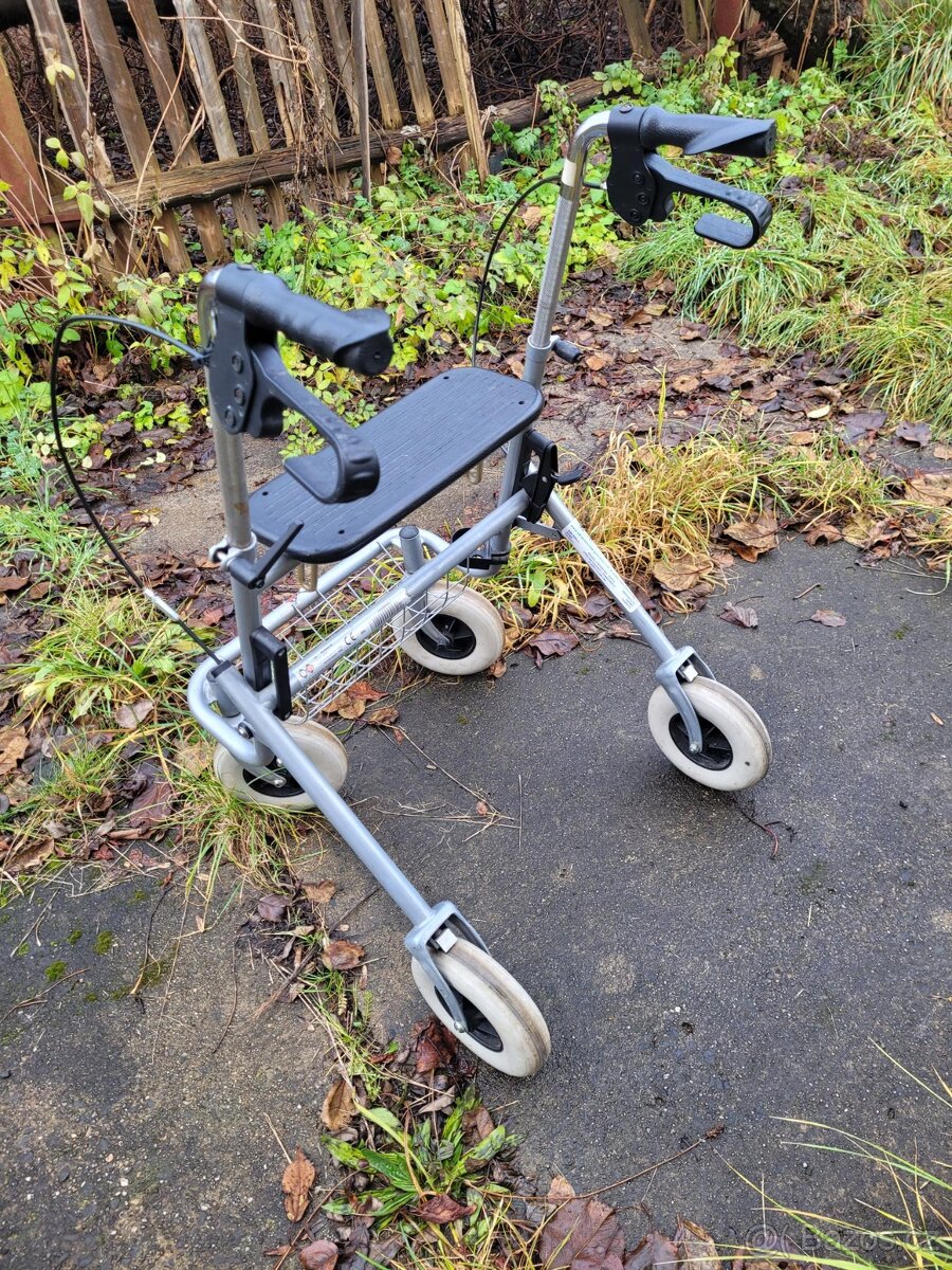 Chodítko pro seniory - Děčín - 3