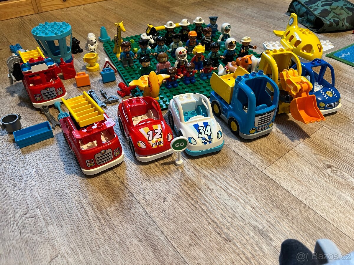 DUPLO Mix setů a kostek, postaviček a podvozků - 3