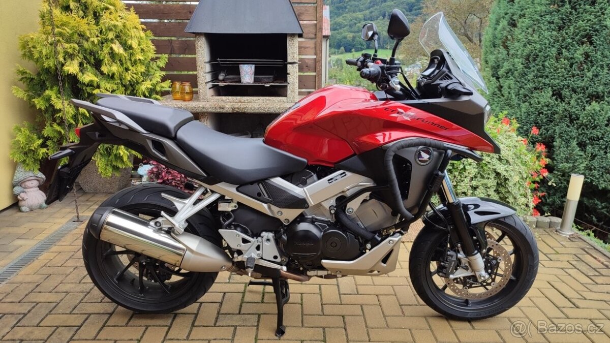 Honda VFR 800X Crossrunner - 3